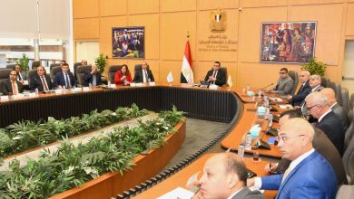 الشربيني يعقد اجتماعه الدوري لمتابعة معدل تنفيذ المشروعات السكنية في المدن الجديدة