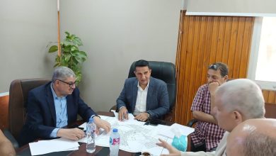 مسئولو الإسكان يتابعون موقف توفير القدرات الكهربائية لامتداد بني سويف الجديدة