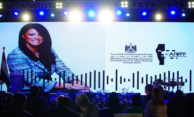 رانيا المشاط: تمكين المرأة اقتصاديًا واجتماعيًا وثقافيًا أولوية قصوي للدولة رانيا المشاط: تمكين المرأة اقتصاديًا واجتماعيًا وثقافيًا أولوية قصوي للدولة