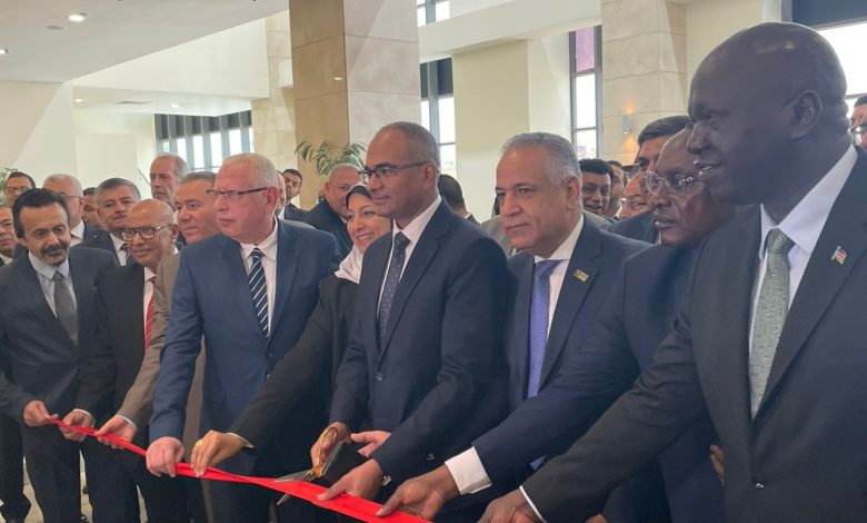 نائب وزير الإسكان يفتتح معرض وتريكس التاسع لمعالجة وتنقية المياه نائب وزير الإسكان يفتتح معرض وتريكس التاسع لمعالجة وتنقية المياه