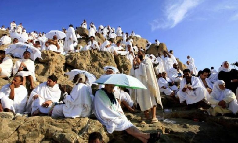 الوقوف بجبل عرفة وصلاة العيد من المسجد الحرام بمكة المكرمة مباشرة على قناة اقرأ الوقوف بجبل عرفة وصلاة العيد من المسجد الحرام بمكة المكرمة مباشرة على قناة اقرأ