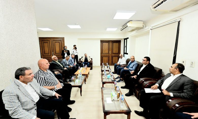 وزير الإسكان من المنيا: متابعة مشروعات “حياة كريمة” وتوجيه بإعداد تقرير شامل بالموقف التنفيذي وزير الإسكان من المنيا: متابعة مشروعات “حياة كريمة” وتوجيه بإعداد تقرير شامل بالموقف التنفيذي