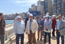 رئيس الجهاز المركزي للتعمير يتفقد مشروعات الطرق وتوسعة كورنيش الإسكندرية