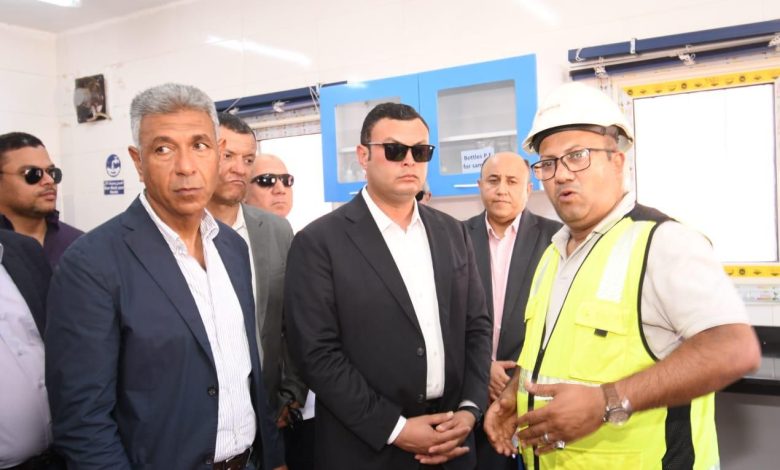 وزير الإسكان ومحافظ القليوبية يتفقدان مشروعات مياه وصرف صحي بشبين القناطر ضمن “حياة كريمة” وزير الإسكان ومحافظ القليوبية يتفقدان مشروعات مياه وصرف صحي بشبين القناطر ضمن “حياة كريمة”