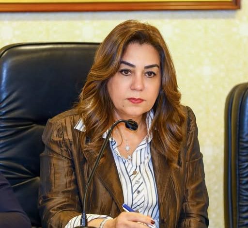 تنفيذ 37 حملة تفتيش في 6 محافظات.. وإحالة 40 موظفاً للنيابات المختصة والشئون القانونية والكسب غير المشروع تنفيذ 37 حملة تفتيش في 6 محافظات.. وإحالة 40 موظفاً للنيابات المختصة والشئون القانونية والكسب غير المشروع