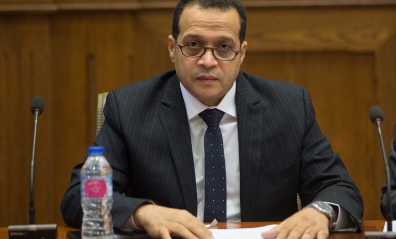 خالد أبو الوفا: السماح بالتعامل باليوان الصيني خطوة استراتيجية تدعم الاستثمار وتخفف الضغط على الدولار خالد أبو الوفا: السماح بالتعامل باليوان الصيني خطوة استراتيجية تدعم الاستثمار وتخفف الضغط على الدولار