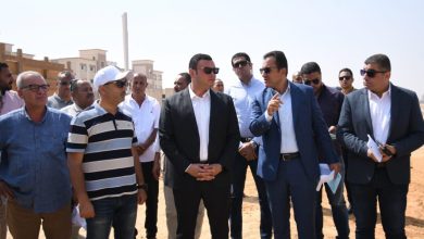 وزير الإسكان يتفقد مشروعات الطرق و”كمبوند ديارنا” بمدينة العاشر من رمضان