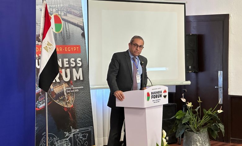 “العاصمة الإدارية” تنقل خبرات مصر العمرانية إلى مدغشقر وتشارك في بناء عاصمتها الإدارية الجديدة “العاصمة الإدارية” تنقل خبرات مصر العمرانية إلى مدغشقر وتشارك في بناء عاصمتها الإدارية الجديدة