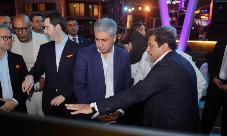 الأول للفنون في مصر وأفريقيا.. وزير السياحة يشهد الافتتاح الرسمي لفندق “حياة سنتريك كايرو ويست” الأول للفنون في مصر وأفريقيا.. وزير السياحة يشهد الافتتاح الرسمي لفندق “حياة سنتريك كايرو ويست”
