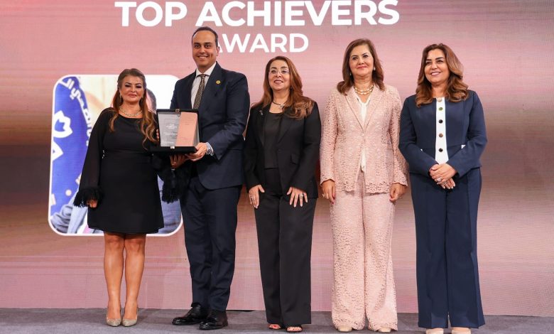 «اليوبيل البرونزي».. قمة مصر للأفضل  تكرم رئيس هيئة الرعاية الصحية بجائزة الإنجاز المؤسسي للقيادة الاستثنائية