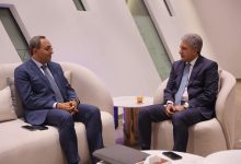 وزير السياحة والآثار يلتقي بمحافظ قنا للعمل على ترويج المنتجات السياحية بالمحافظة