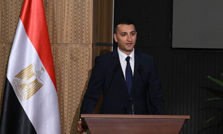 المهندس عبد الرحمن زيد: 325 فدانا مساحة النيل داخل مشروع جريان.. وإقامة مدينة سكنية علي مساحة 1000 فدان المهندس عبد الرحمن زيد: 325 فدانا مساحة النيل داخل مشروع جريان.. وإقامة مدينة سكنية علي مساحة 1000 فدان