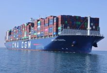 قناة السويس تبدأ استعادة حركة عبور الحاويات العملاقة.. عبور السفينة “CMA CGM OSIRIS” بحمولة 154 ألف طن
