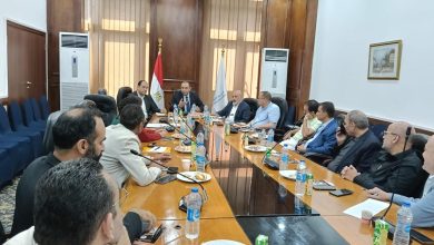 اجتماع بين شعبة الذهب ومصلحة الدمغة لبحث تحديات الصناعة وزيادة التصدير