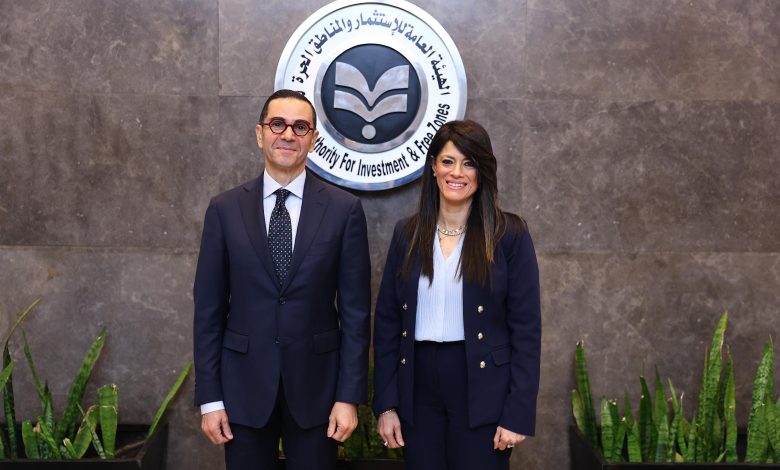 مصر الأولي أفريقيًا والتاسعة عالميًا والأولى في جذب الاستثمار الأجنبي المباشر بقيمة 47 مليار دولار مصر الأولي أفريقيًا والتاسعة عالميًا والأولى في جذب الاستثمار الأجنبي المباشر بقيمة 47 مليار دولار
