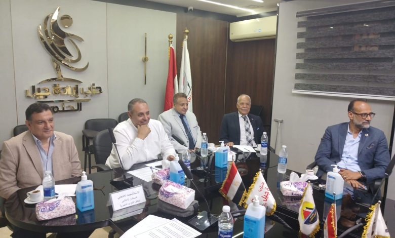 تيسير مطر: المرأة شريك أصيل في العمل السياسي.. وتحالف الأحزاب يدعم مرشحاته بقوة تيسير مطر: المرأة شريك أصيل في العمل السياسي.. وتحالف الأحزاب يدعم مرشحاته بقوة