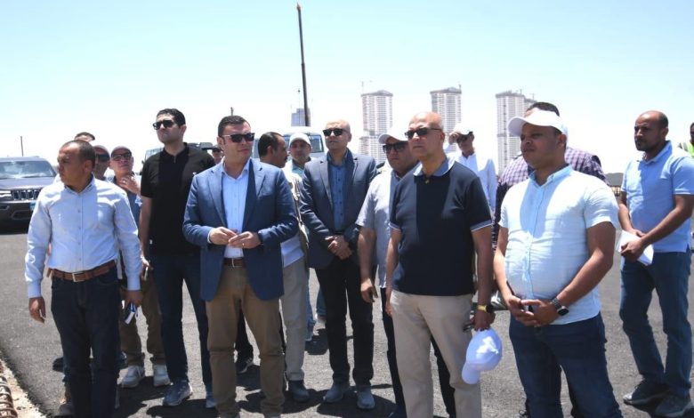 وزير الإسكان يتفقد مشروعات مدينة العلمين الجديدة: كوبرى C19 والمدينة التراثية والمنطقة الشاطئية وزير الإسكان يتفقد مشروعات مدينة العلمين الجديدة: كوبرى C19 والمدينة التراثية والمنطقة الشاطئية