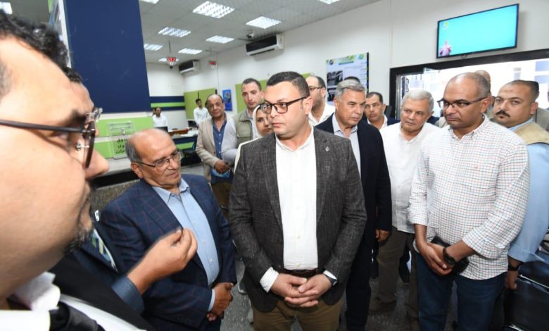 وزير الإسكان ومحافظ الإسكندرية يتابعان منظومتي مياه الشرب والصرف الصحي ويوجهان بتوفير الحلول العاجلة للمناطق الساخنة وزير الإسكان ومحافظ الإسكندرية يتابعان منظومتي مياه الشرب والصرف الصحي ويوجهان بتوفير الحلول العاجلة للمناطق الساخنة