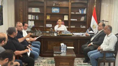 رئيس جهاز القاهرة الجديدة يلتقي سكان “بيت الوطن” و”دار مصر” لمناقشة مطالبهم ومقترحاتهم