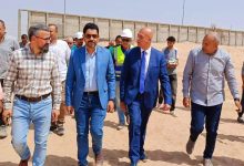وزير الإسكان يتابع تنفيذ مشروعات البنية التحتية بالعبور الجديدة والمناطق المضافة