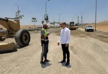 رئيس جهاز القاهرة الجديدة يتابع أعمال تطوير محور التسعين الشمالي 