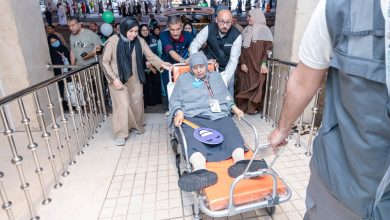 من المستشفى إلى صعيد عرفة… «عفاف» تسير بخطى الأمل في رحاب مكة