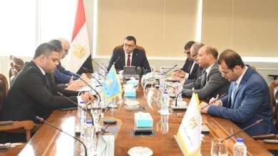 وزير الإسكان يبحث مع “استادات” تعزيز التعاون في إدارة وتشغيل المنشآت الترفيهية بالمدن الجديدة