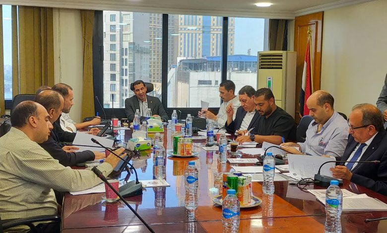 غرفة صناعة الجلود تعتمد مقرًا جديدًا بمجمع الأمل لتوسيع خدماتها وتطوير القطاع غرفة صناعة الجلود تعتمد مقرًا جديدًا بمجمع الأمل لتوسيع خدماتها وتطوير القطاع