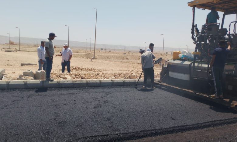أخميم الجديدة: تسليم مبنى الإسعاف واستكمال تنفيذ طرق الإسكان الاجتماعي أخميم الجديدة: تسليم مبنى الإسعاف واستكمال تنفيذ طرق الإسكان الاجتماعي