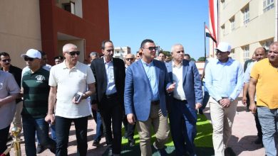 وزير الإسكان يختتم جولته في النوبارية الجديدة بتفقد مشروعات البنية التحتية والتعليم