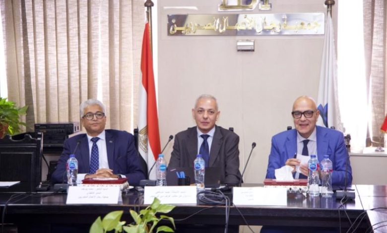 أحمد صبور: شبكة غرف دبي شريك استراتيجي لجمعية رجال الأعمال في جذب الاستثمارات الأجنبية لمصر أحمد صبور: شبكة غرف دبي شريك استراتيجي لجمعية رجال الأعمال في جذب الاستثمارات الأجنبية لمصر