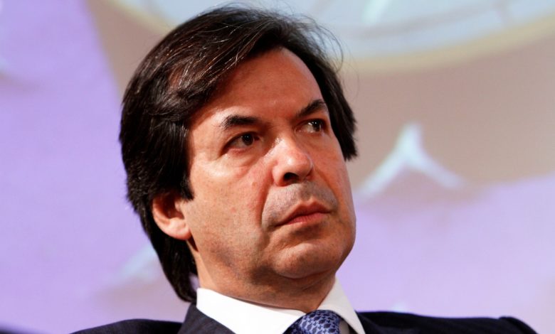 “إنتيسا سان باولو” تحصد جائزة أفضل مؤسسة مالية أوروبية في علاقات المستثمرين من منصة IR Impact “إنتيسا سان باولو” تحصد جائزة أفضل مؤسسة مالية أوروبية في علاقات المستثمرين من منصة IR Impact