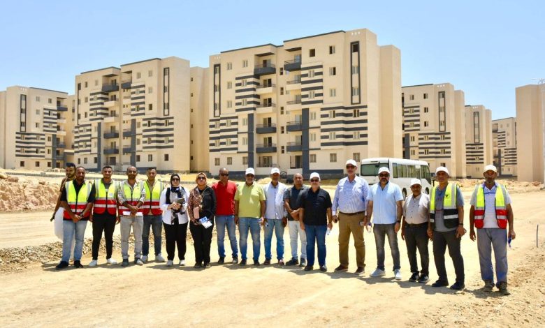 “اعرف مدينتك”.. جولة لوفد شركة البترول بمشروعات السويس الجديدة السكنية والخدمية
