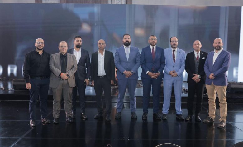 بالصور.. قوافل للتطوير تطلق مشروع Tri-Hub بمبيعات مستهدفة 2.8 مليار جنيه وحفل بحضور رامي صبري بالصور.. قوافل للتطوير تطلق مشروع Tri-Hub بمبيعات مستهدفة 2.8 مليار جنيه وحفل بحضور رامي صبري