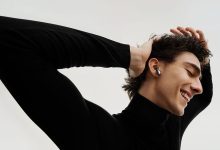 Huawei FreeBuds 6..  مكالمات فائقة الوضوح حتى وسط ضجيج الحفلات!