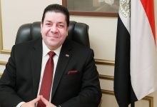  «مرايا في بلاط العميان».. رواية جديدة تكشف ملامح الوحدة الوطنية في زمن المماليك