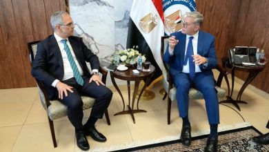 وزير البترول يبحث مع «شلمبرجير» تعزيز التعاون في مشروعات الاستكشاف وتطوير الحقول واستخدام الذكاء الاصطناعي