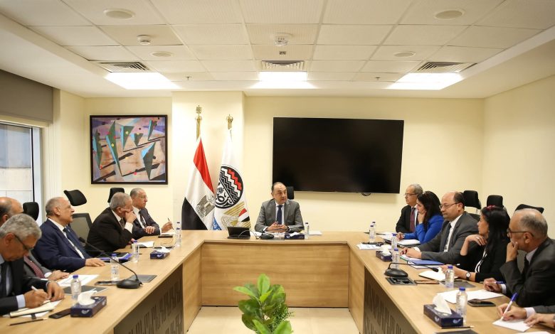 وزير قطاع الأعمال: نسعى لتعزيز الشراكات مع القطاع الخاص وجذب الاستثمارات وزير قطاع الأعمال: نسعى لتعزيز الشراكات مع القطاع الخاص وجذب الاستثمارات