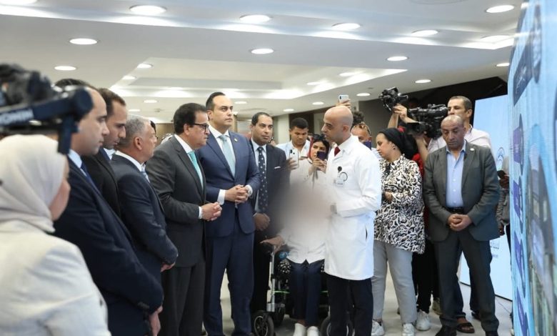 تدشين مشروع الرعاية الصحية المنزلية بمحافظة الإسماعيلية تدشين مشروع الرعاية الصحية المنزلية بمحافظة الإسماعيلية