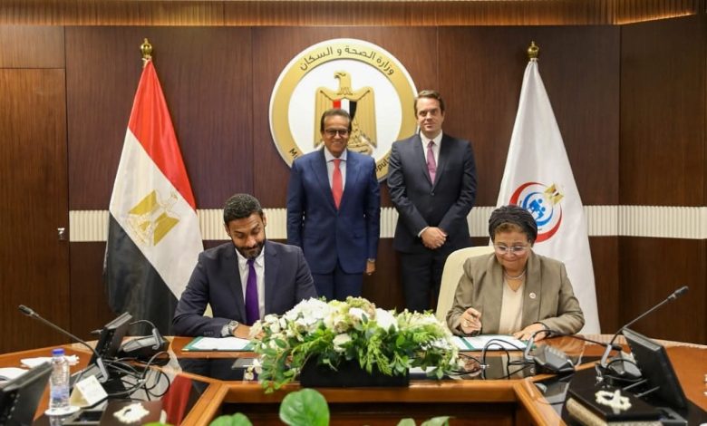 بروتوكول تعاون بين وزارة الصحة وشركة سانوفي لدعم الولادات الطبيعية ضمن المبادرة الرئاسية «الألف يوم الذهبية»