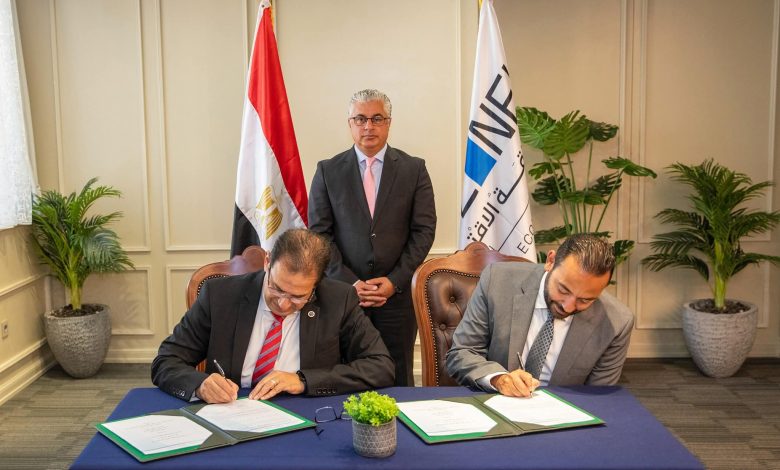 CWA تدشن مصنعاً للمنسوجات في السخنة باستثمارات 970 مليون جنيه CWA تدشن مصنعاً للمنسوجات في السخنة باستثمارات 970 مليون جنيه