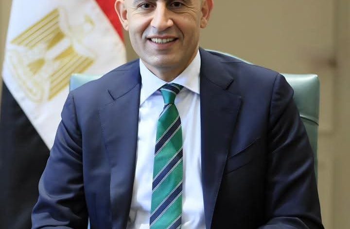 وزير التربية والتعليم يعتمد جداول امتحانات الدبلومات الفنية للدور الثاني وزير التربية والتعليم يعتمد جداول امتحانات الدبلومات الفنية للدور الثاني