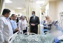 نائب وزير الصحة يتفقد مصابي حادث الطريق الإقليمي بالمنوفية بمستشفى الباجور التخصصي