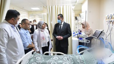 نائب وزير الصحة يتفقد مصابي حادث الطريق الإقليمي بالمنوفية بمستشفى الباجور التخصصي