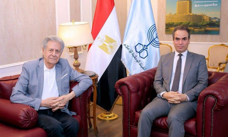 جيل جديد من المايستروهات.. المسلماني يدعم مشروع سليم سحاب لاكتشاف المواهب الموسيقية جيل جديد من المايستروهات.. المسلماني يدعم مشروع سليم سحاب لاكتشاف المواهب الموسيقية