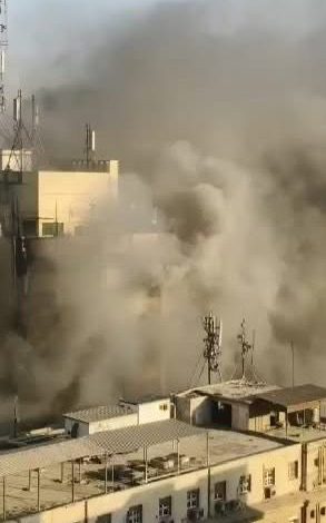 حريق سنترال رمسيس: السيطرة على النيران وعودة الاتصالات تدريجيًا.. و39 مصابًا يتلقون العلاج حريق سنترال رمسيس: السيطرة على النيران وعودة الاتصالات تدريجيًا.. و39 مصابًا يتلقون العلاج