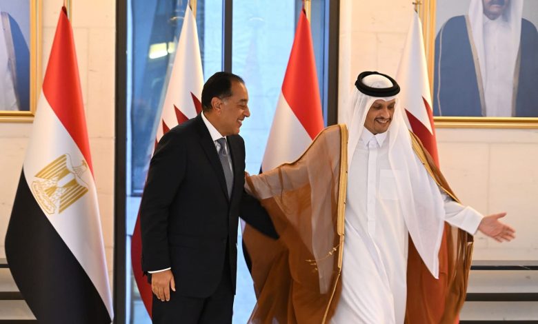 رئيس الوزراء يبحث مع نظيره القطري تعزيز الاستثمارات والتعاون المشترك رئيس الوزراء يبحث مع نظيره القطري تعزيز الاستثمارات والتعاون المشترك