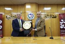رئيس البنك الزراعي المصري يوقع بروتوكول تعاون مع محافظ المنيا لتمويل المنتفعين من أراضي الدولة 