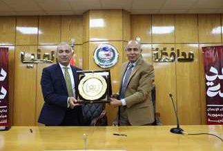 رئيس البنك الزراعي المصري يوقع بروتوكول تعاون مع محافظ المنيا لتمويل المنتفعين من أراضي الدولة 