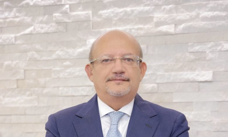 حسين رفاعي: جائزة التميز المصرفي تتويج لنجاح خطة إعادة هيكلة بنك التنمية الصناعية وتحوله إلى بنك تجاري شامل